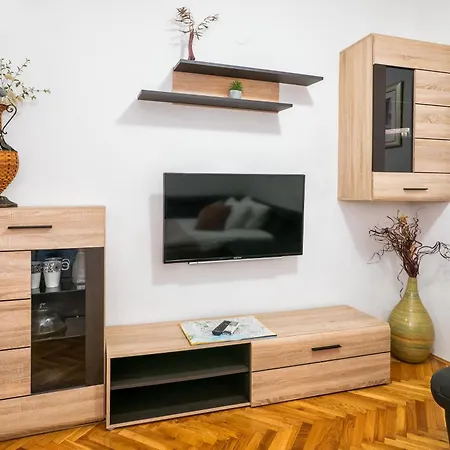 Splitstay & Quiet - 5 Min To Riva