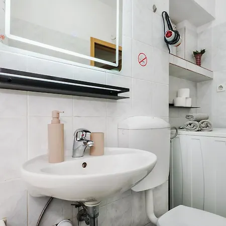 Splitstay & Quiet - 5 Min To Riva Apartament
