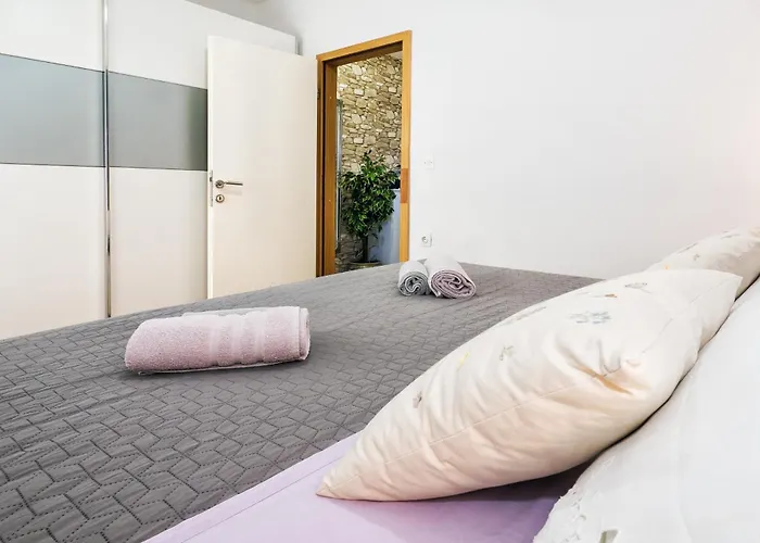 Splitstay & Quiet - 5 Min To Riva * Split