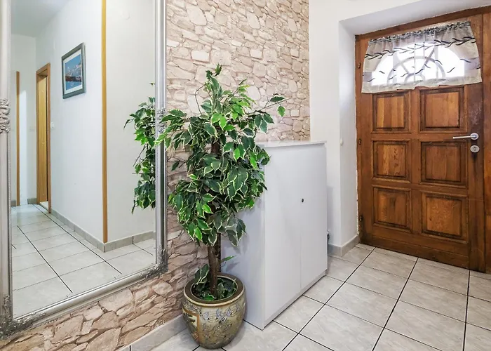 Splitstay & Quiet - 5 Min To Riva Split