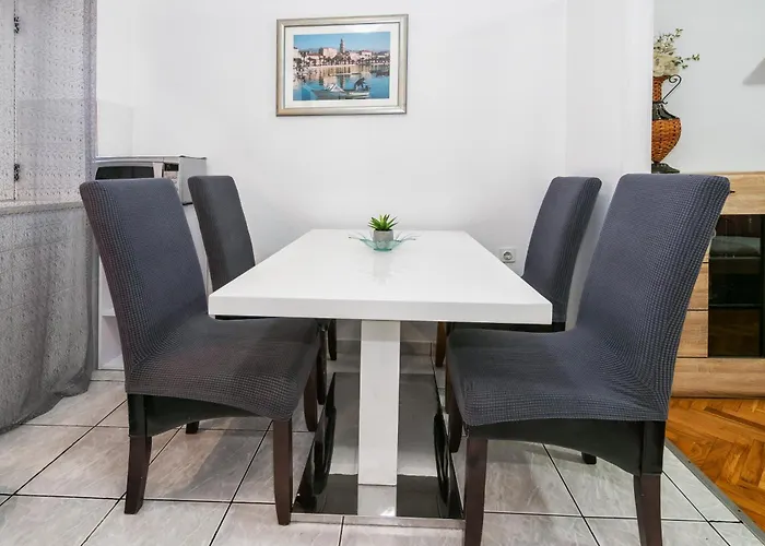 Splitstay & Quiet - 5 Min To Riva Appartement *