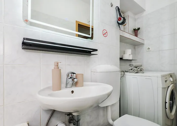 Splitstay & Quiet - 5 Min To Riva Appartement