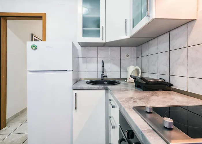 Splitstay & Quiet - 5 Min To Riva Appartement *