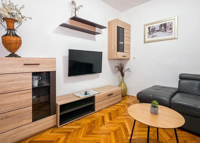 Splitstay & Quiet - 5 Min To Riva