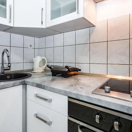 'radunica' - Local Home, Near Riva & Market