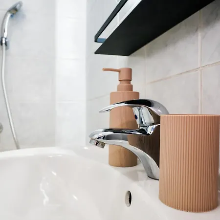 'radunica' - Local Home, Near Riva & Market Διαμέρισμα